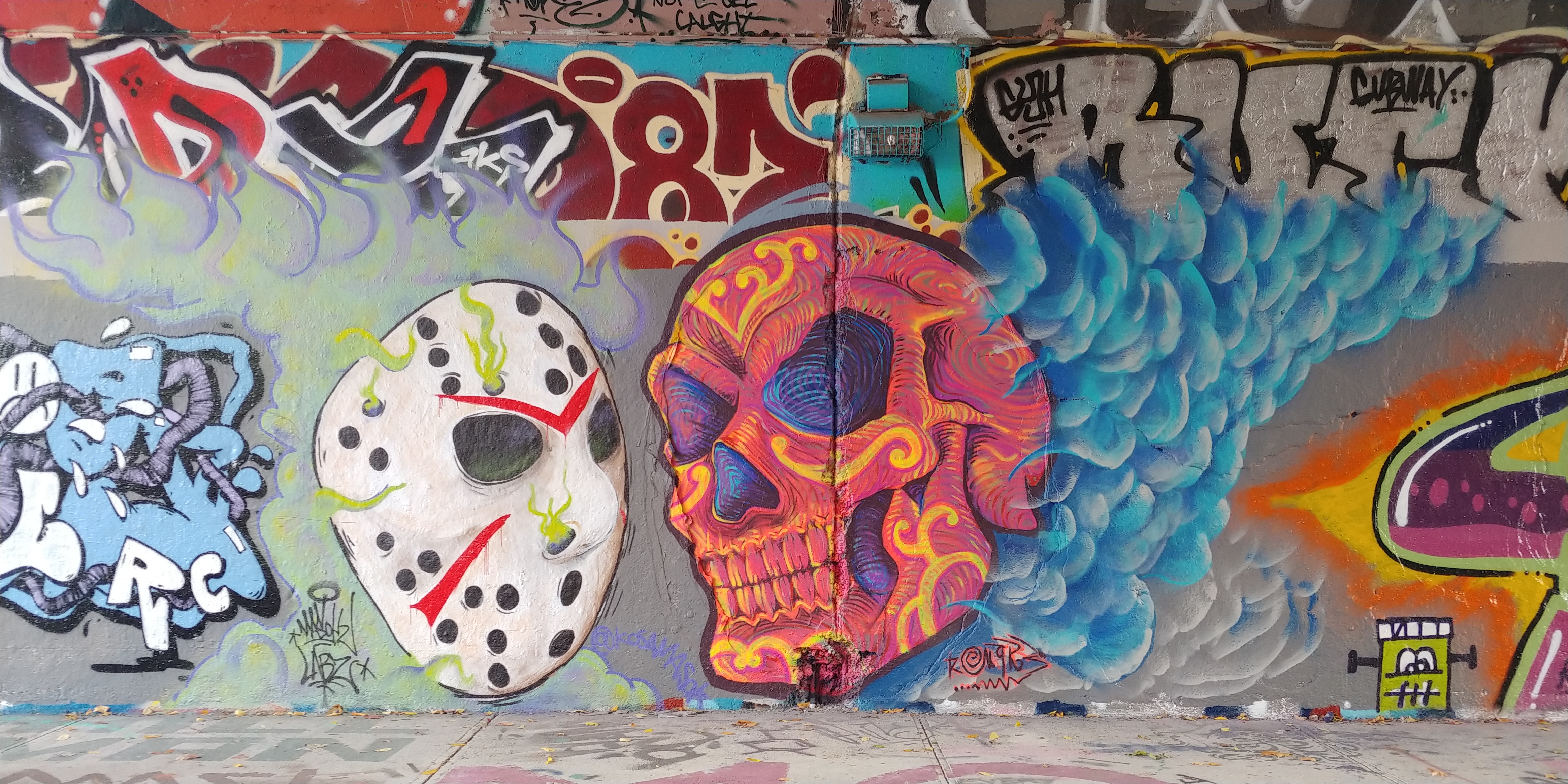 Graffiti de masques