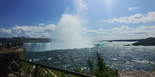 Les chutes de Niagara le matin